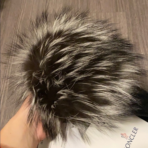 SOLD - Picture 4 of 5